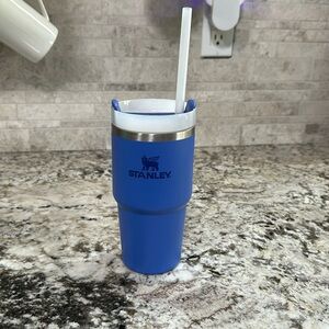 Stanley 20 oz quencher H2O flow state Tumblr